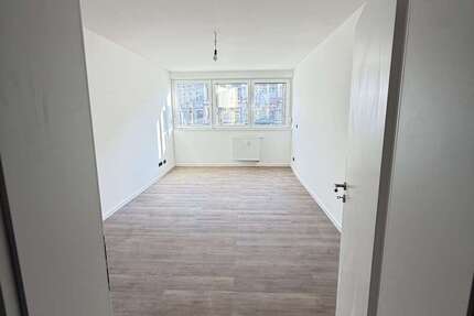 Wohnung Mannheim - 2 Zimmer, 61 m&sup2;, 1.000&euro; | Angebot:27097757