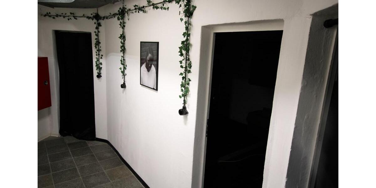 Komplettetage mit Aufzug 4. OG im Hochbunker Ludwigshafen zimmer