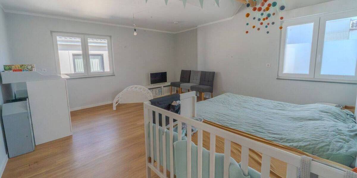Einfamilienhaus Mannheim / Neuostheim/Neuhermsheim Neuhermsheim - 7 Zimmer, 264 m&sup2;, 1.090.000&euro; | Angebot:26891675