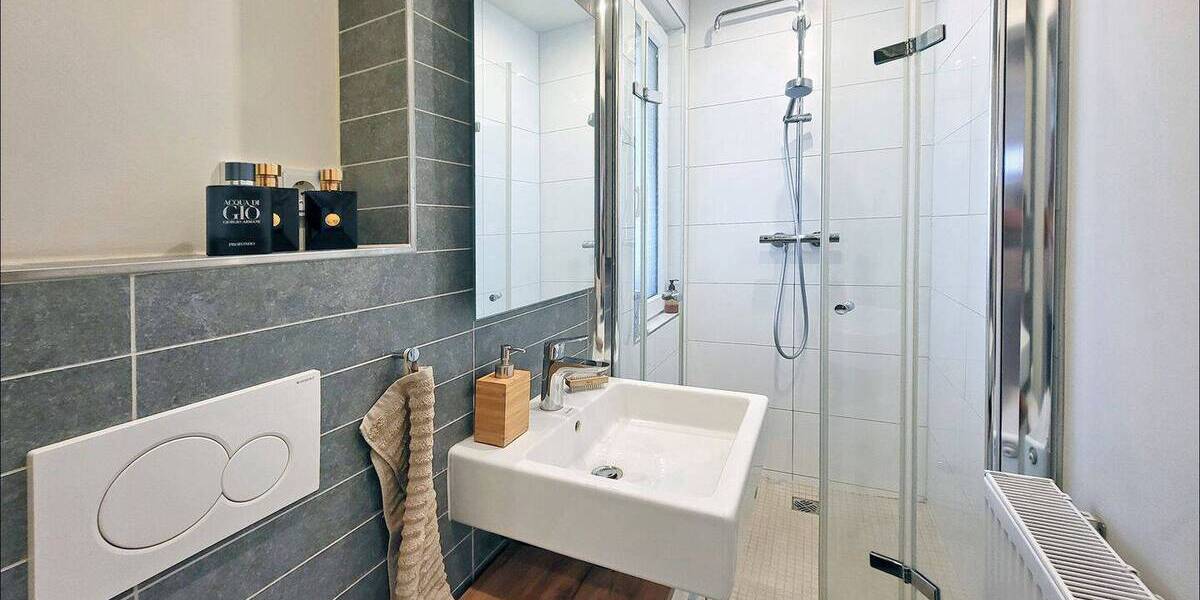 Etagenwohnung Ludwigshafen Friesenheim/Nord - 2 Zimmer, 49 m&sup2;, 185.000&euro; | Angebot:26842275
