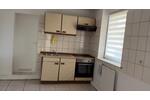 2 Zimmer Wohnung im Erdgeschoss 80m2 mit Küche Bad Dusche