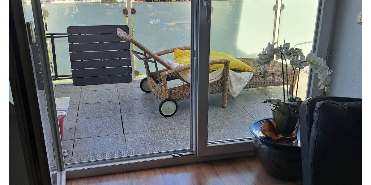 **Schöne Dreiraumwohnung mit Sonnenbalkon in einer ruhigen Seitenstraße, KAUFEN statt mieten!!*** 3 zimmer