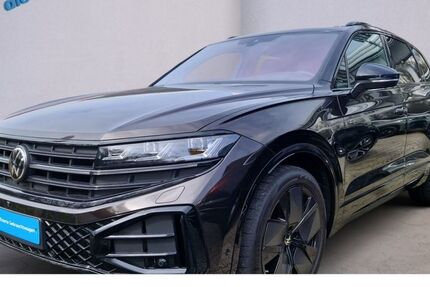 VW Touareg 10.037 km 74.396 &euro; Walldorf 69190