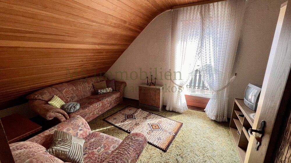 Doppelhaushälfte Lampertheim - 4 Zimmer, 132 m&sup2;, 279.000&euro; | Angebot:25740053