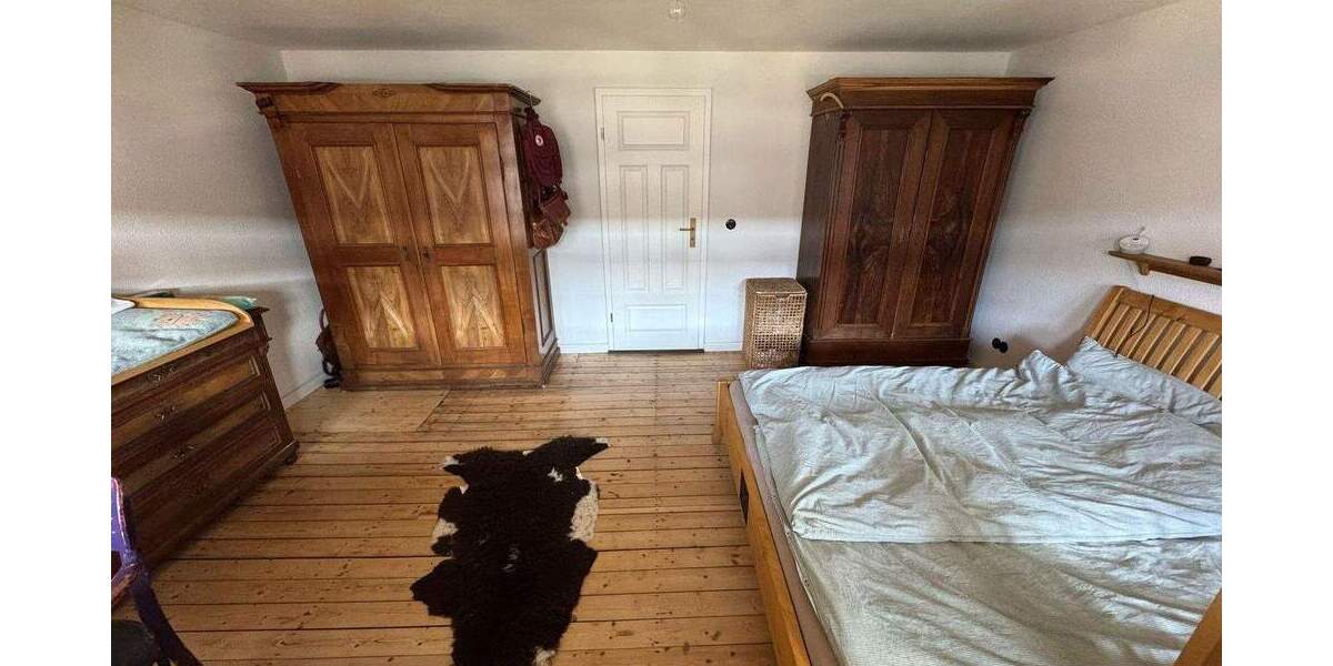 Charmantes Altbau-Reihenhaus 3 zimmer