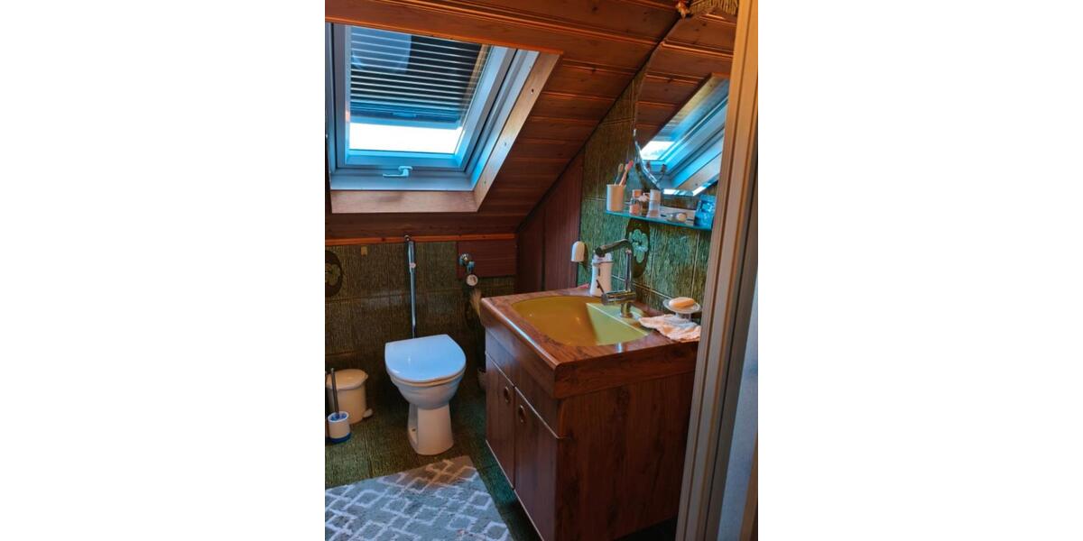 Dachgeschoßwohnung Weinheim - 3 Zimmer, 65 m&sup2;, 173.000&euro; | Angebot:25979076