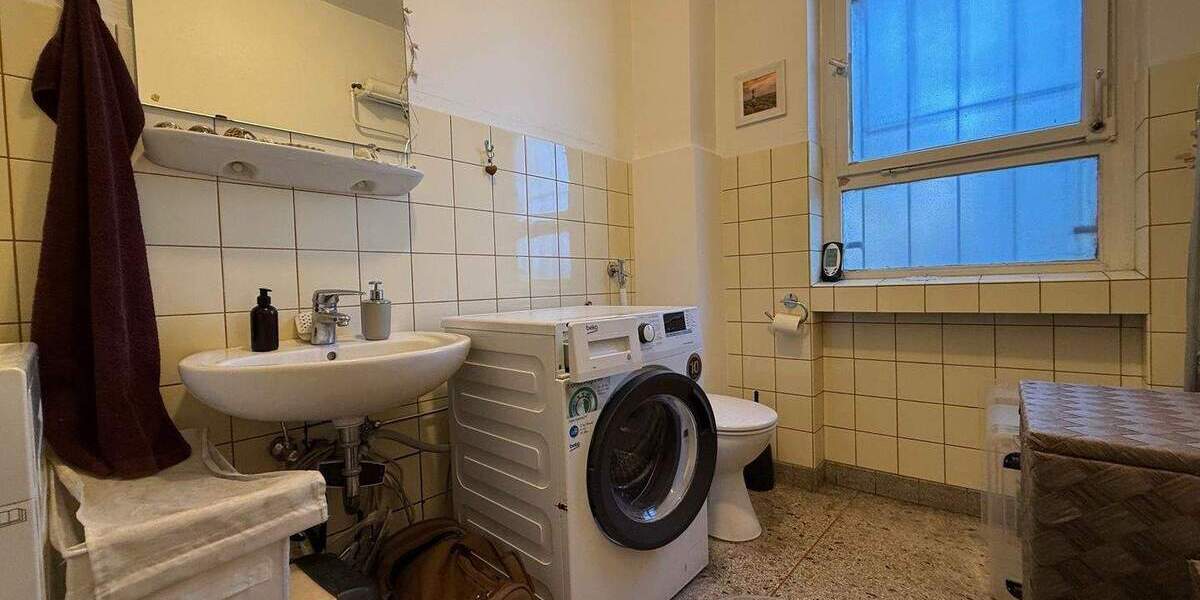 Etagenwohnung Mannheim Neckarau - 5 Zimmer, 177 m&sup2;, 295.000&euro; | Angebot:25730925