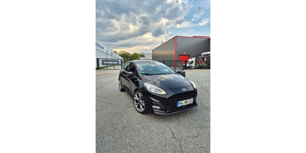 Ford Fiesta 49.500 km 11.490 &euro; Mannheim 68229