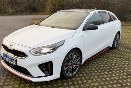 Kia pro ceed / ProCeed 70.000 km 21.499 € Laudenbach 69514