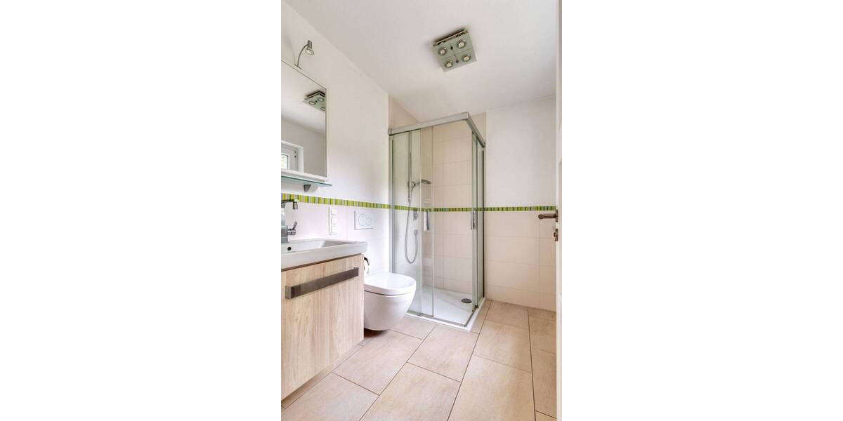 Reihenendhaus Worms Hochheim - 7 Zimmer, 164 m&sup2;, 599.000&euro; | Angebot:26731084