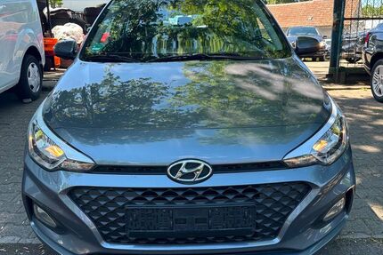 Hyundai i20 100.000 km 7.500 &euro; Mannheim 68309