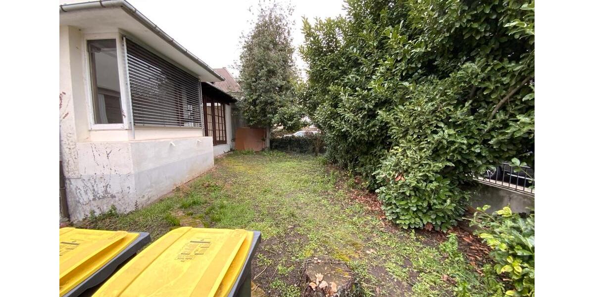 Etagenwohnung Ludwigshafen am Rhein Ludwigshafen-Hemshof - 4 Zimmer, 120 m&sup2;, 1.100&euro; | Angebot:26006108