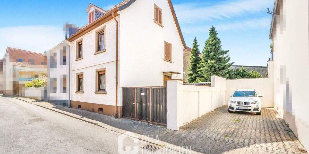 Sanierungsbedürftige Doppelhaushälfte mit großem Garten in Worms-Neuhausen 6 zimmer