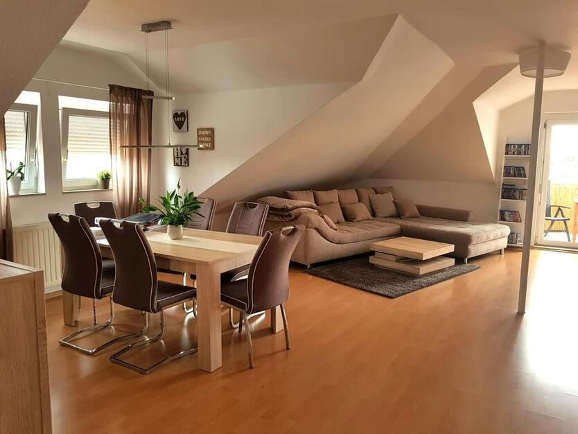 gepflegte 3 12 Zimmer Wohnung *Rendite 5%* * kein Makler*
