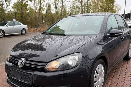 VW Golf 143.000 km 7.499 &euro; Hockenheim 68766