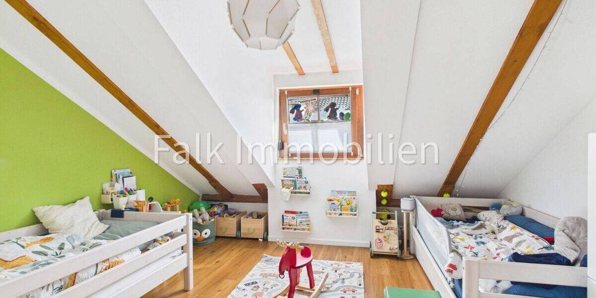 Mehrfamilienhaus, Wohnhaus Mannheim Gartenstadt - 7 Zimmer, 225 m&sup2;, 745.000&euro; | Angebot:26763879