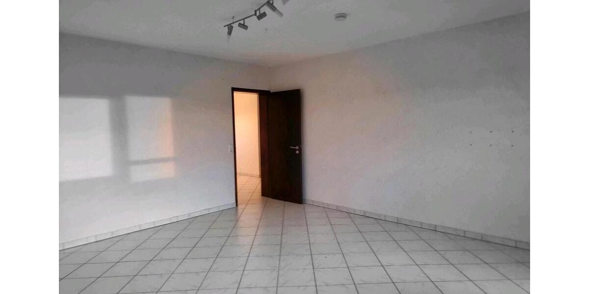 Etagenwohnung Waghäusel - 3 Zimmer, 83 m&sup2;, 258.500&euro; | Angebot:26047286