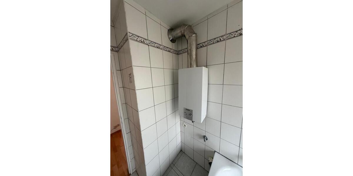 Etagenwohnung Weinheim - 3 Zimmer, 80 m&sup2;, 1.100&euro; | Angebot:25483465