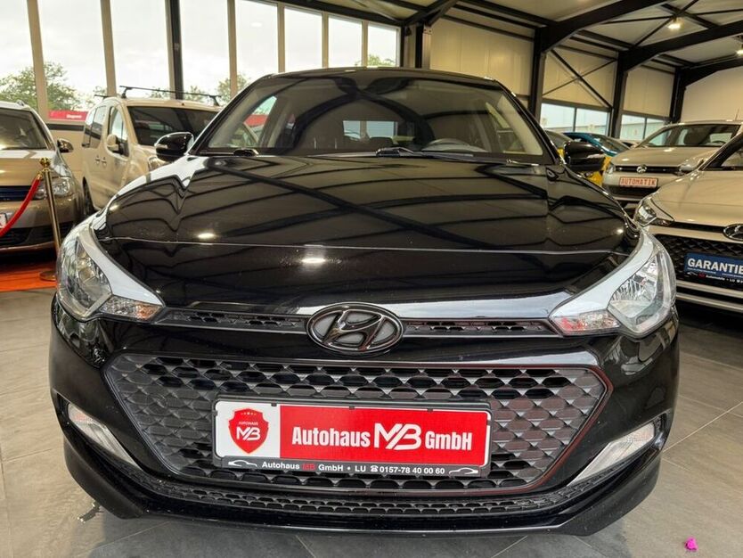 i20