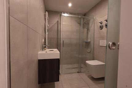 ++TOP neue 3 ZKB++Balkon++neue Einbauküche++TG Stellplatz++Parket 3 zimmer