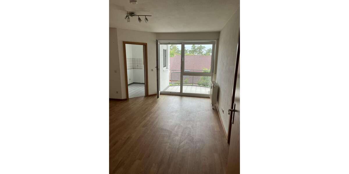 Etagenwohnung Sandhausen - 2 Zimmer, 50 m&sup2;, 635&euro; | Angebot:25373291