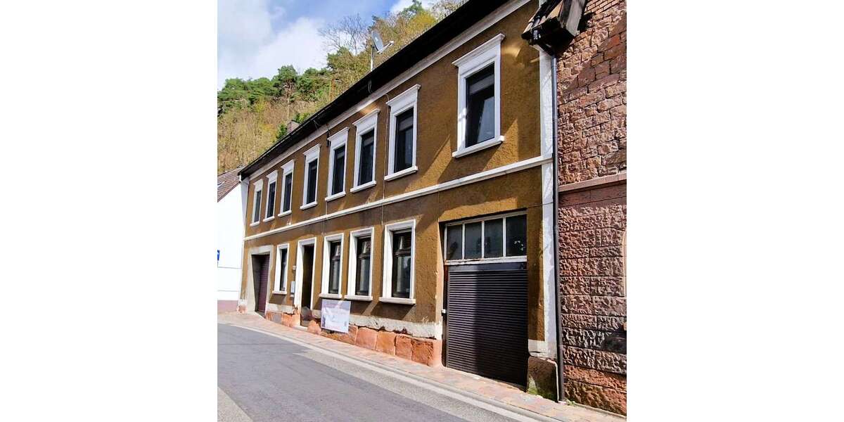 Einfamilienhaus Hardenburg/ Bad Dürkheim Bad Dürkheim - 8 Zimmer, 222 m&sup2;, 349.000&euro; | Angebot:26167084