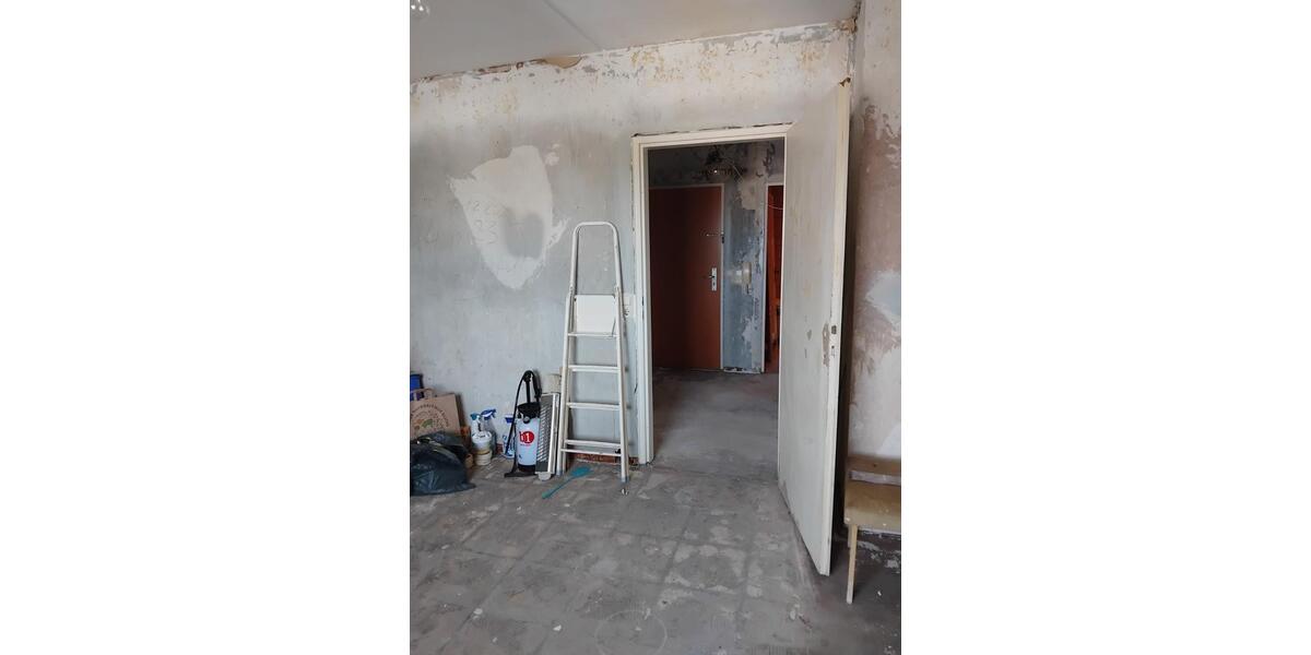 Dachgeschoßwohnung Ludwigshafen am Rhein Edigheim - 2.5 Zimmer, 63 m&sup2;, 111.600&euro; | Angebot:24803184