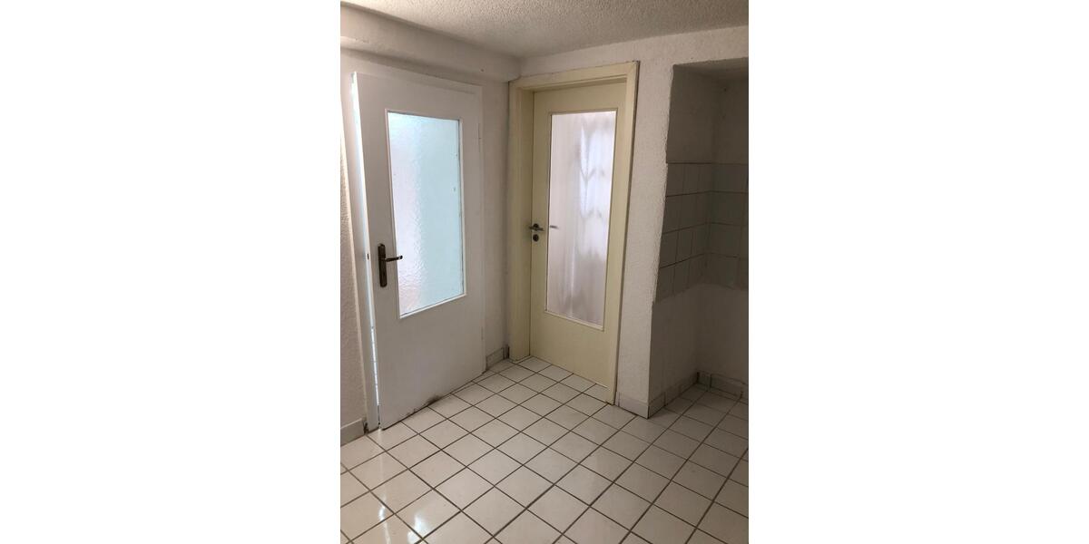 Hochparterre Schriesheim - 2 Zimmer, 45 m&sup2;, 450&euro; | Angebot:26690188