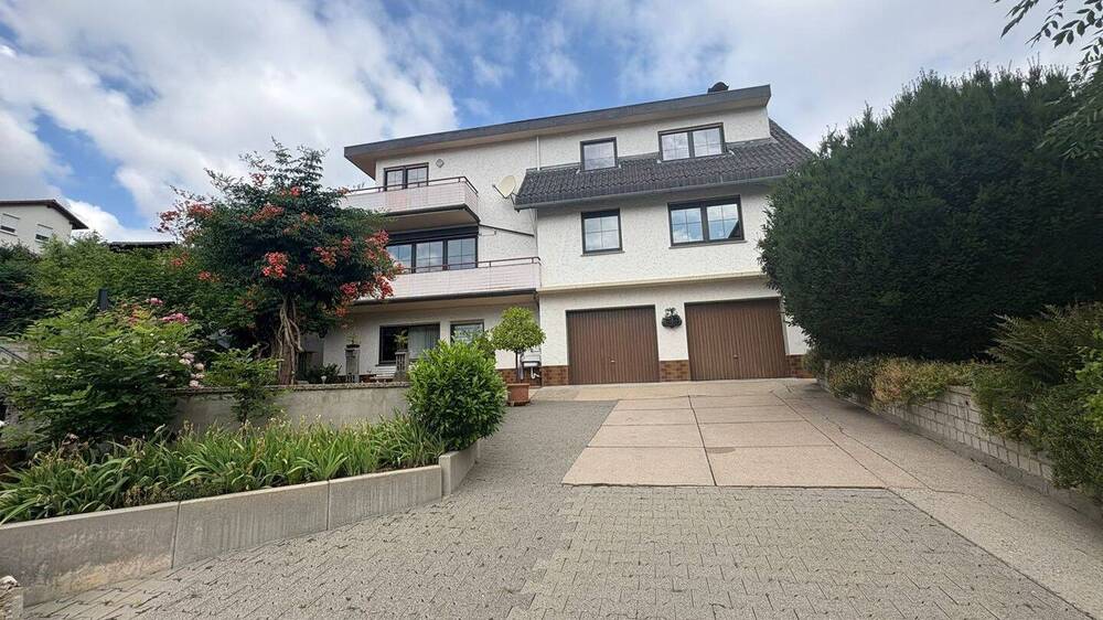 Mehrfamilienhaus, Wohnhaus Fürth - 8 Zimmer, 269 m&sup2;, 799.000&euro; | Angebot:25690538
