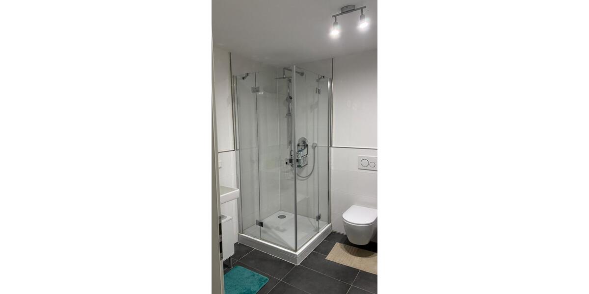 Doppelhaushälfte Altlußheim - 7 Zimmer, 186 m&sup2;, 2.400&euro; | Angebot:25542352