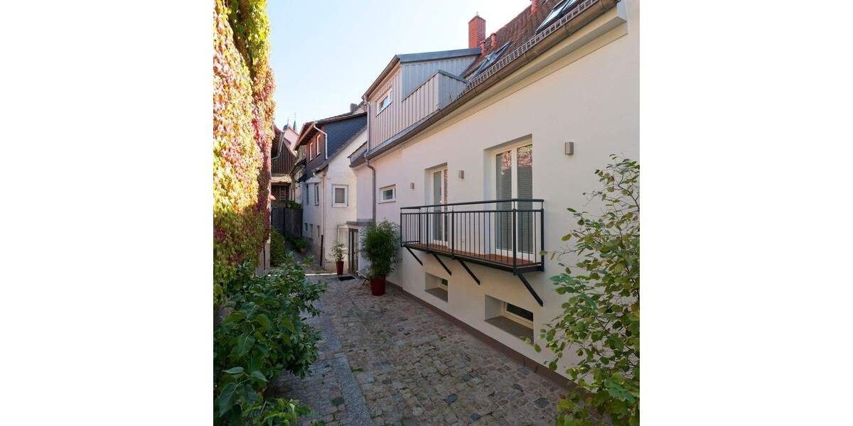 Mehrfamilienhaus, Wohnhaus Heppenheim - 9 Zimmer, 215 m&sup2;, 1.175.000&euro; | Angebot:25776262