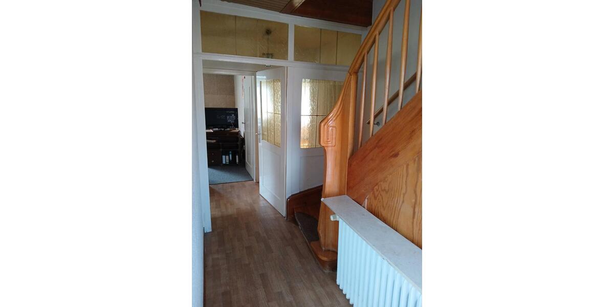 Einfamilienhaus Fürth - 8 Zimmer, 186 m&sup2;, 380.000&euro; | Angebot:26168111