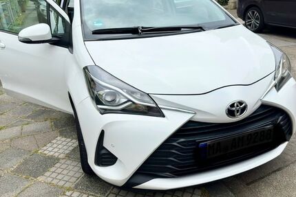 Toyota Yaris 105.498 km 13.900 &euro; Mannheim 68259
