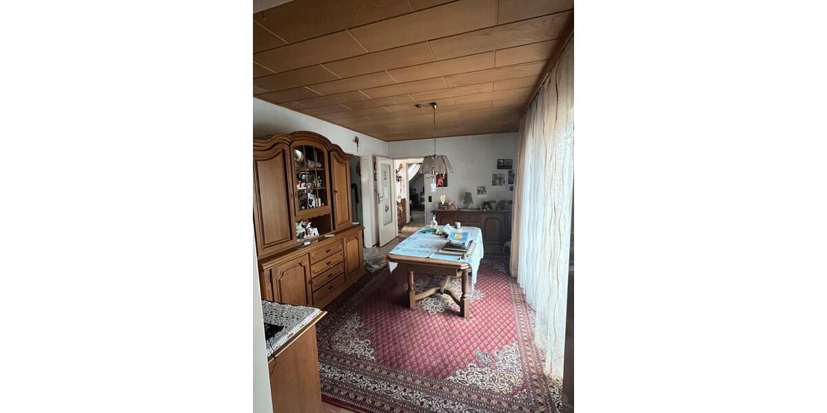 Mehrfamilienhaus, Wohnhaus Böhl-Iggelheim Iggelheim - 8 Zimmer, 150 m&sup2;, 320.000&euro; | Angebot:26235121