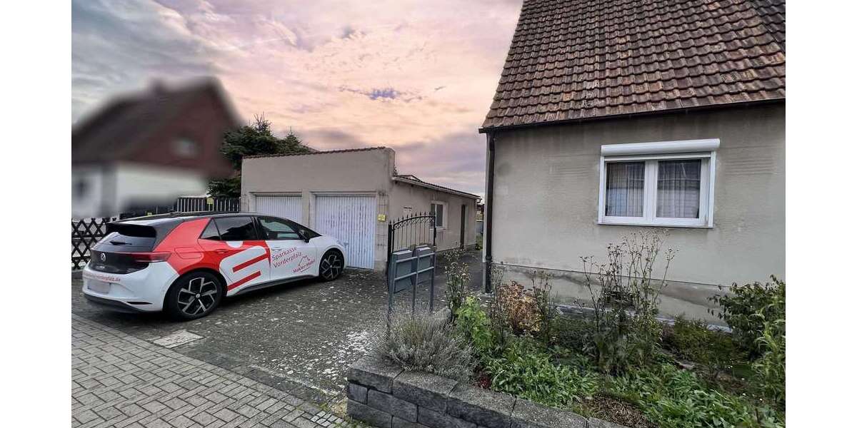 Haus zum Kaufen in Ludwigshafen 319.000 € 170 m² 8 zimmer