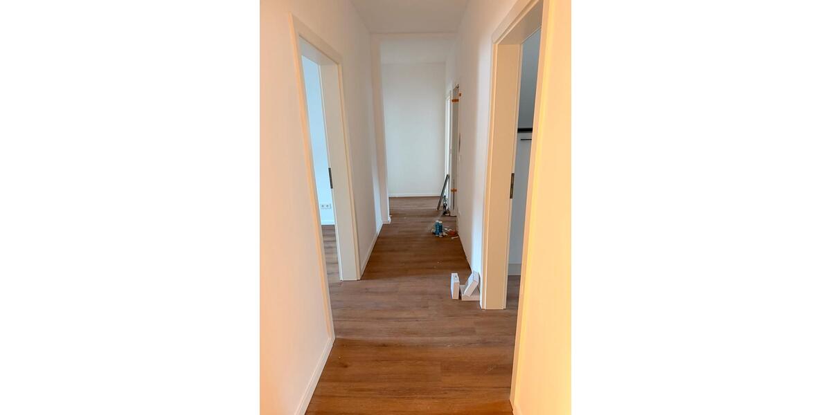 Dachgeschoßwohnung Mannheim Käfertal - 3 Zimmer, 77 m&sup2;, 1.185&euro; | Angebot:25308142