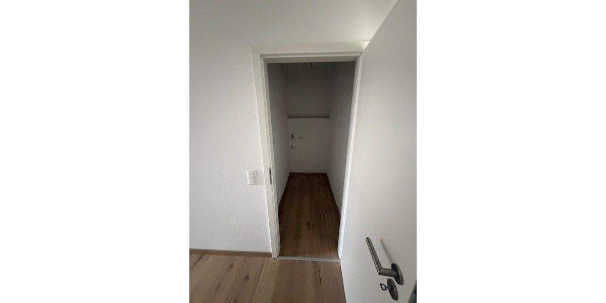 Doppelhaushälfte Biblis - 4 Zimmer, 116 m&sup2;, 1.624&euro; | Angebot:24971689