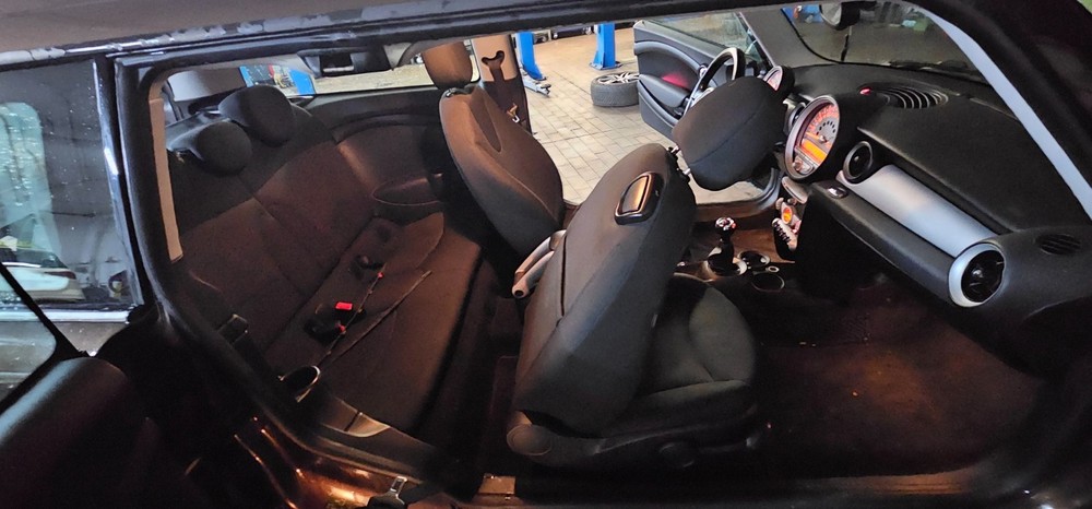 Mini Clubman 244.180 km 4.480 &euro; Mannheim 68159