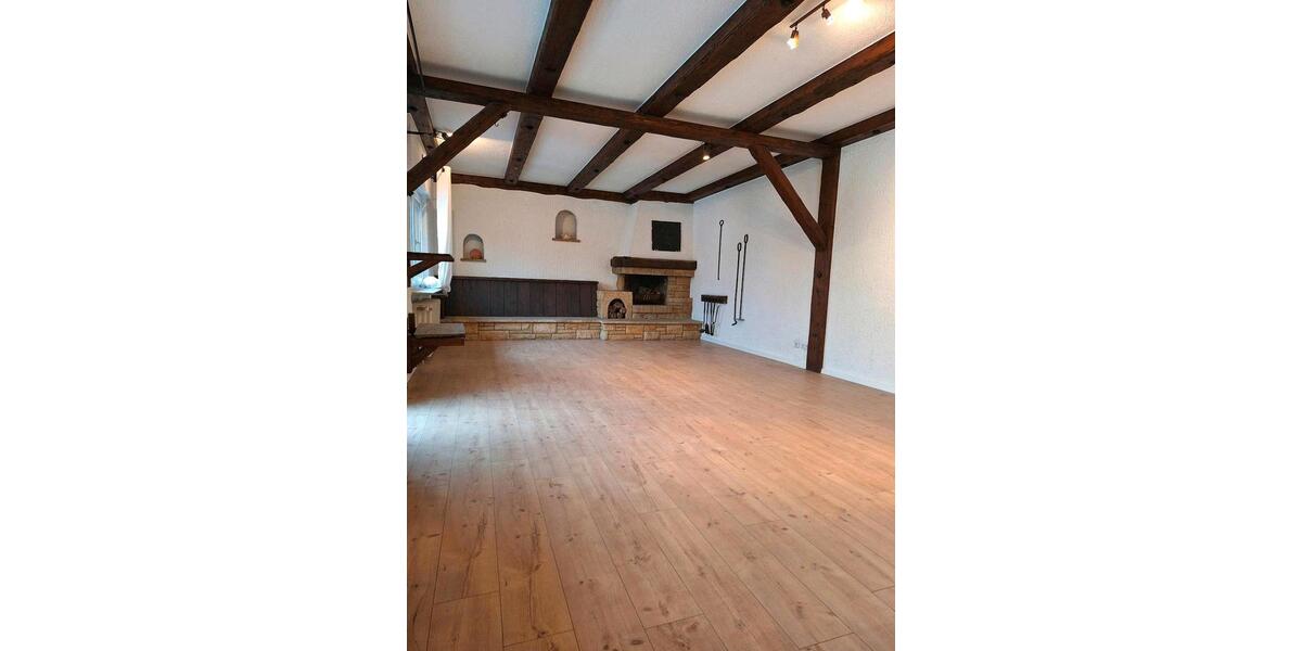 Etagenwohnung Worms - 2 Zimmer, 105 m&sup2;, 900&euro; | Angebot:26256566