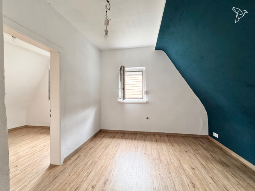 Haus zum Kaufen in Böhl-Iggelheim 199.000 € 117 m²