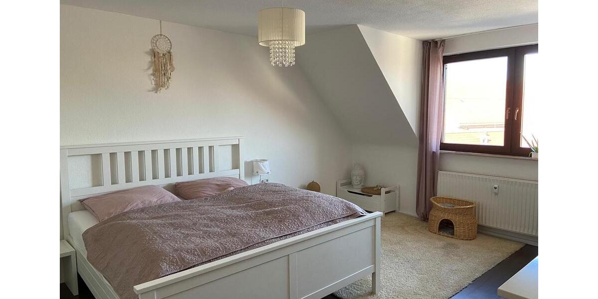 Dachgeschoßwohnung Philippsburg - 4 Zimmer, 101 m&sup2;, 345.000&euro; | Angebot:26907983