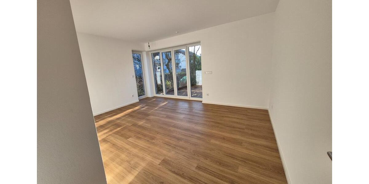 Erdgeschoßwohnung Lorsch - 5 Zimmer, 173 m&sup2;, 2.200&euro; | Angebot:24597326