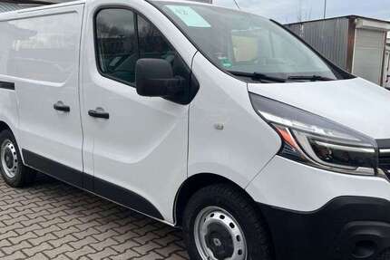 Renault Trafic 167.000 km 11.490 &euro; Mannheim 68219