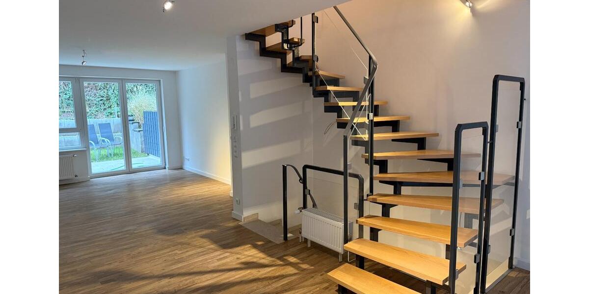 Reihenhaus Bensheim - 4 Zimmer, 120 m&sup2;, 1.800&euro; | Angebot:24710009