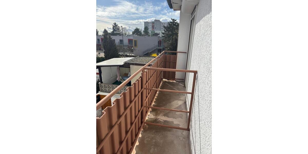 Dachgeschoßwohnung Ludwigshafen am Rhein Edigheim - 2 Zimmer, 50 m&sup2;, 650&euro; | Angebot:25948180