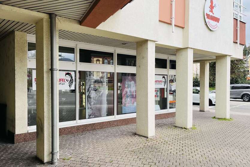 Einzelhandel in Neustadt 1.500 € 103.3 m²