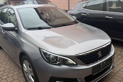 Peugeot 308 98.000 km 9.990 &euro; Worms 67547