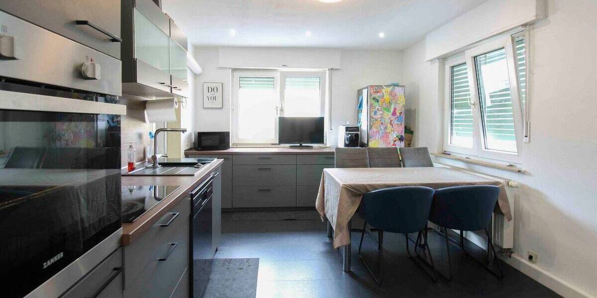 Mehrfamilienhaus, Wohnhaus Hockenheim - 6 Zimmer, 399.000&euro; | Angebot:25970303