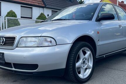 Audi A4 108.000 km 2.950 &euro; Mannheim 68199