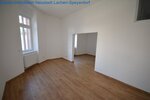 Eine wunderschoene AltbauWohnung in zentraler Stadtlage.
